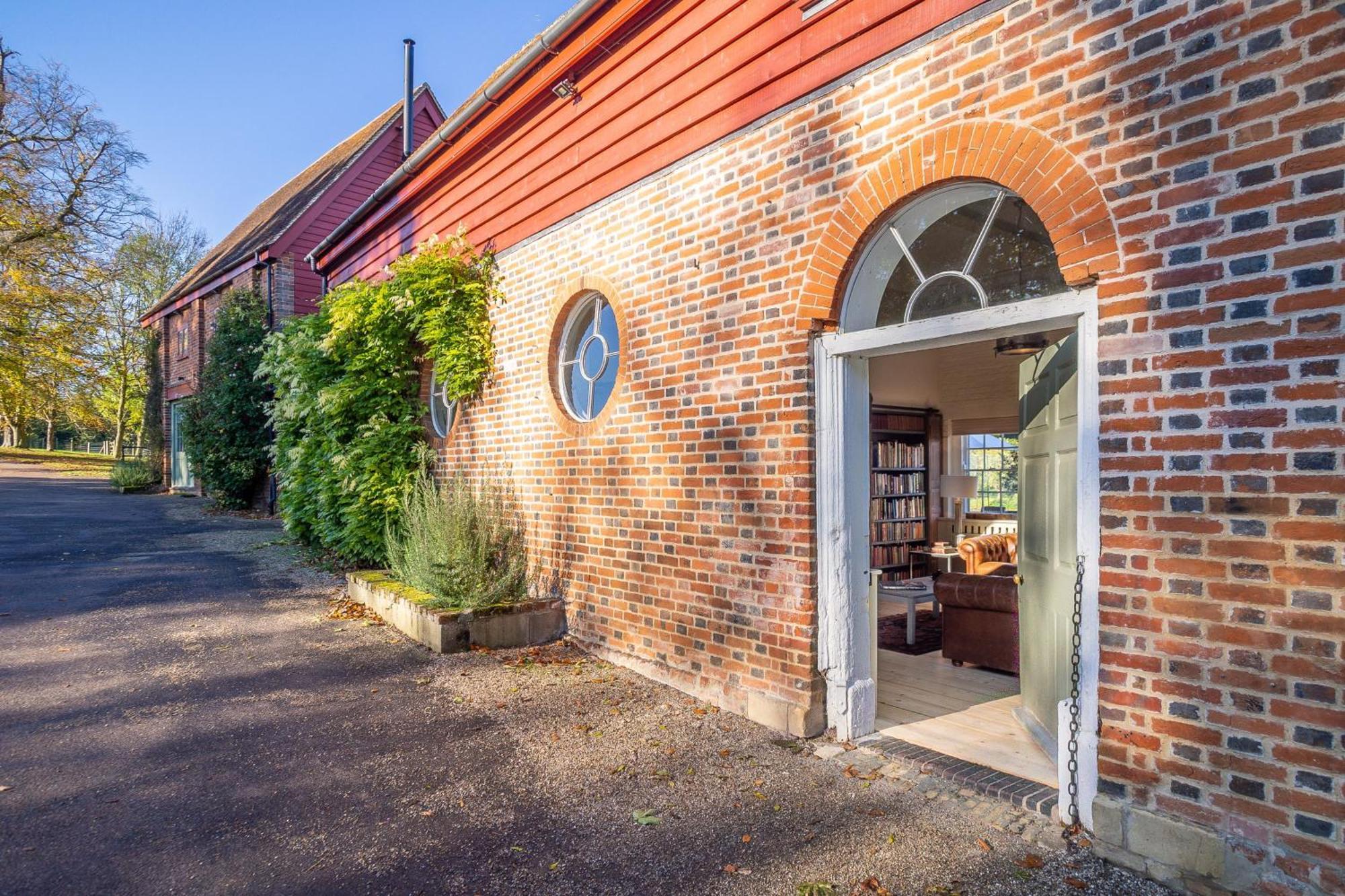 Belchamp Hall Stables Belchamp Otten Exterior photo